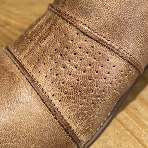 NWT’s Roan Booties! - Picture 7 of 9